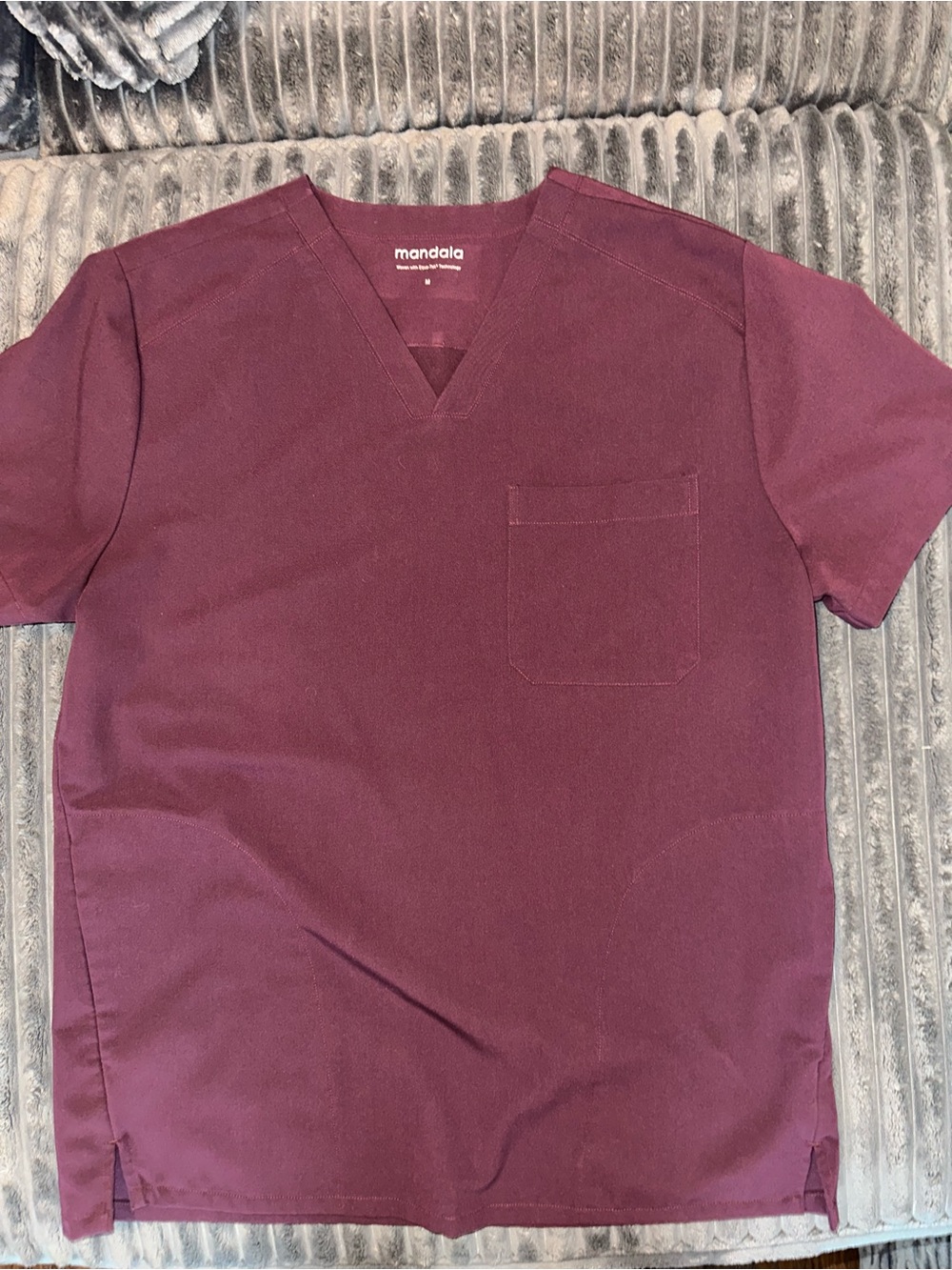 Mandala Men's V-Neck Scrub Top